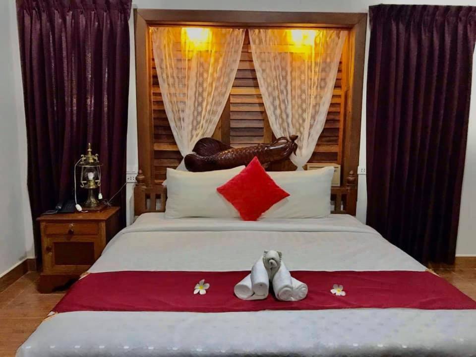 Ravorn Villa Boutique Battambang Kültér fotó