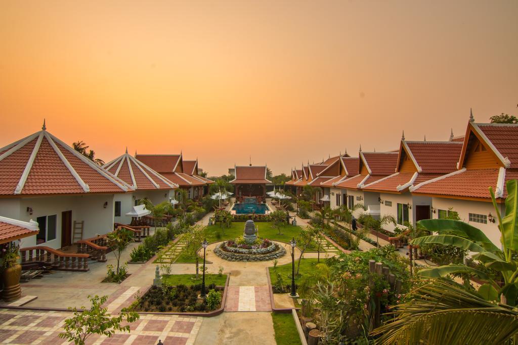 Ravorn Villa Boutique Battambang Kültér fotó