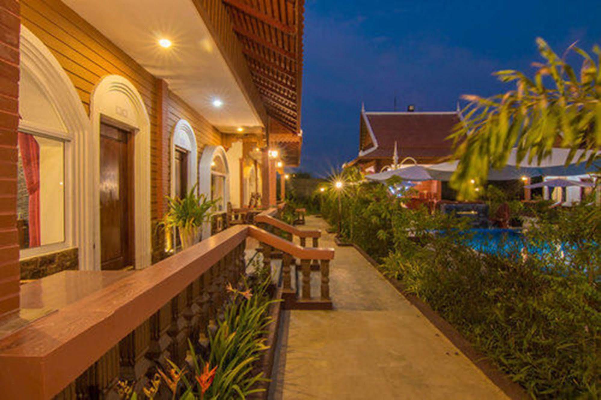 Ravorn Villa Boutique Battambang Kültér fotó